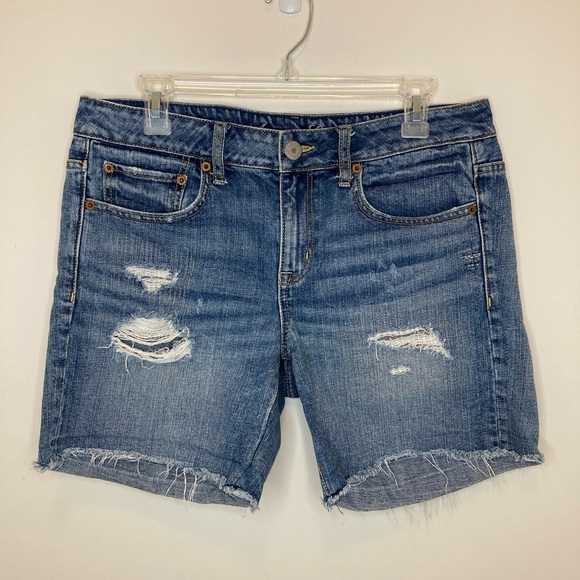 American Eagle Distressed Denim shorts - Picture 2 of 8